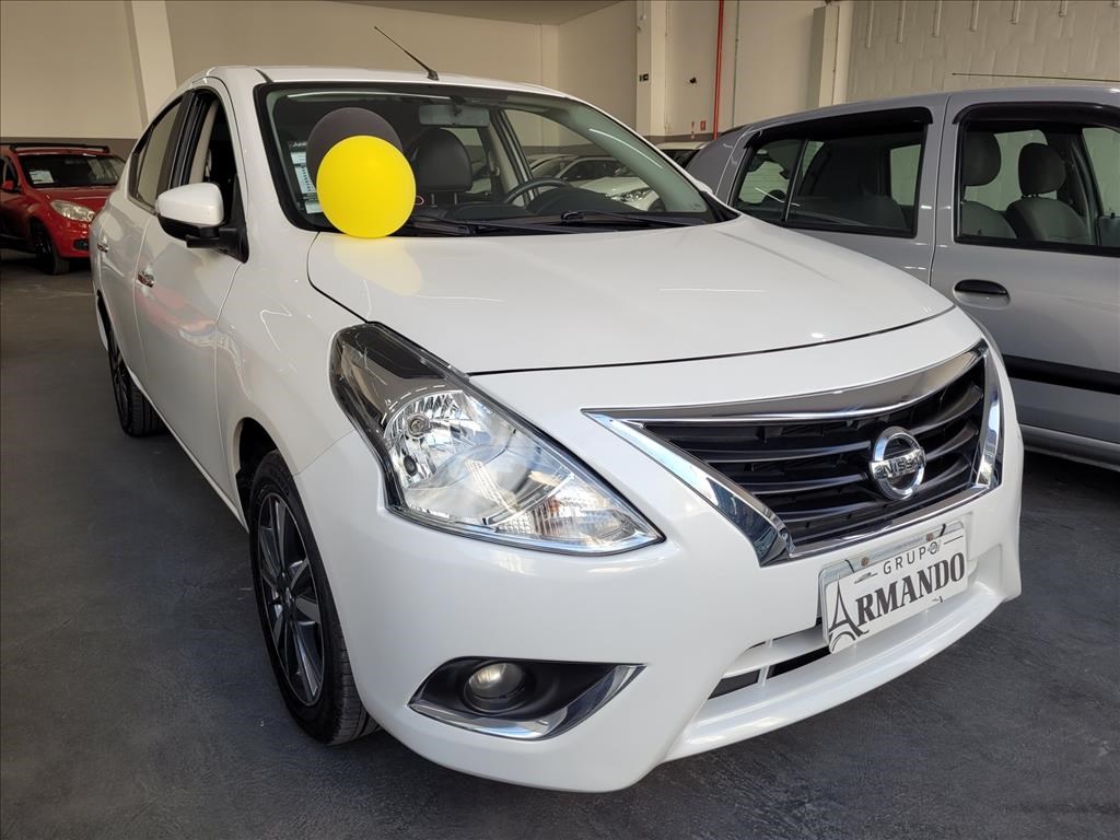 //www.autoline.com.br/carro/nissan/versa-16-sl-16v-flex-4p-cvt/2019/sao-bernardo-do-campo-sp/23801012