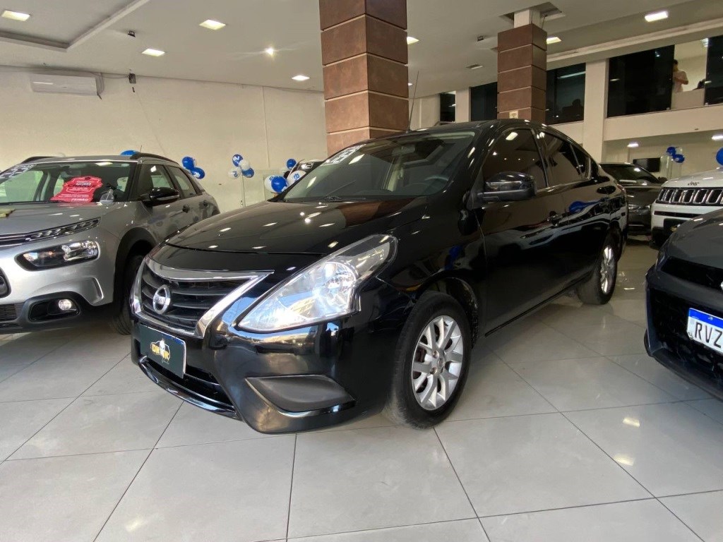 //www.autoline.com.br/carro/nissan/versa-16-sv-16v-flex-4p-cvt/2018/rio-de-janeiro-rj/24263020