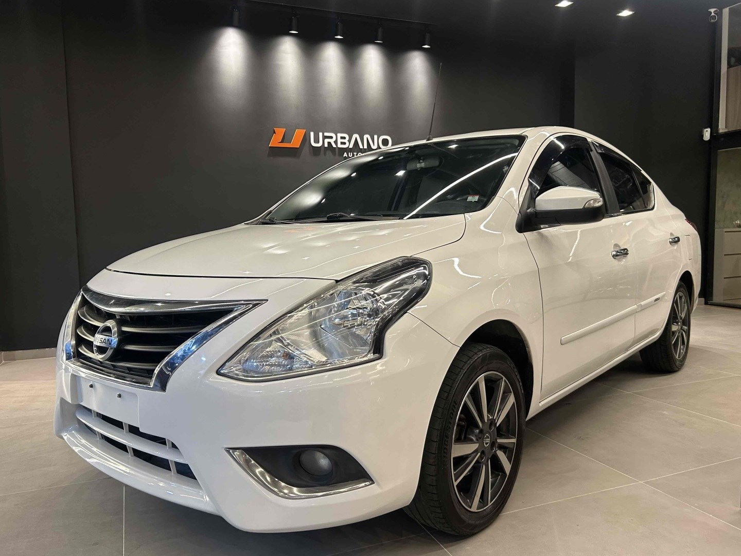 //www.autoline.com.br/carro/nissan/versa-10-s-12v-flex-4p-manual/2018/rio-de-janeiro-rj/24974374