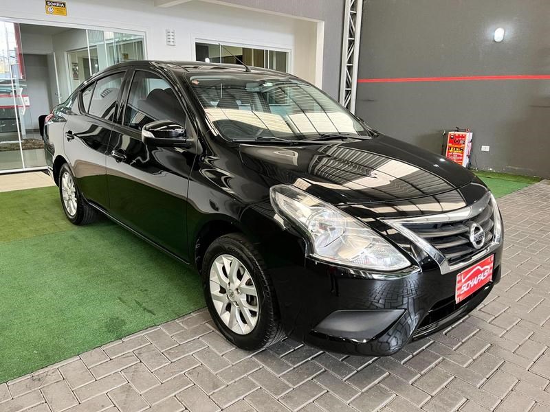 //www.autoline.com.br/carro/nissan/versa-16-sv-16v-flex-4p-cvt/2019/curitiba-pr/25029703