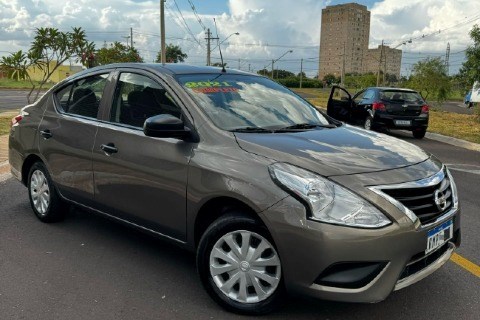 //www.autoline.com.br/carro/nissan/versa-v-drive-10-12v-flex-4p-manual/2021/aracatuba-sp/23105220