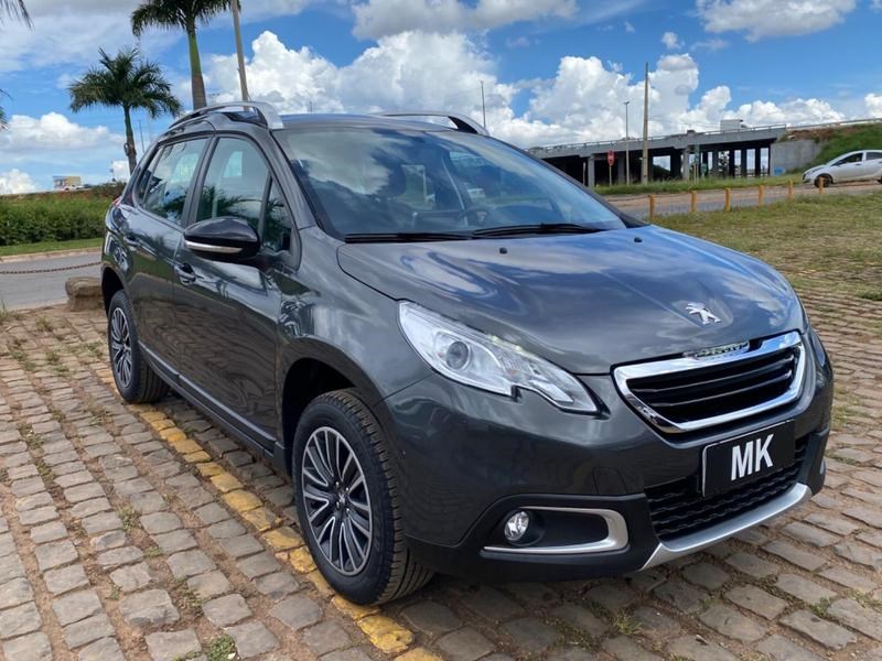 //www.autoline.com.br/carro/peugeot/2008-16-allure-16v-flex-4p-automatico/2019/brasilia-df/23608589
