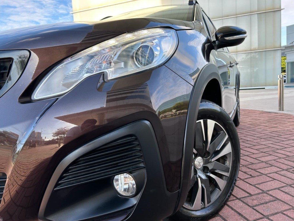 //www.autoline.com.br/carro/peugeot/2008-16-allure-pack-16v-flex-4p-automatico/2020/rio-de-janeiro-rj/23892015