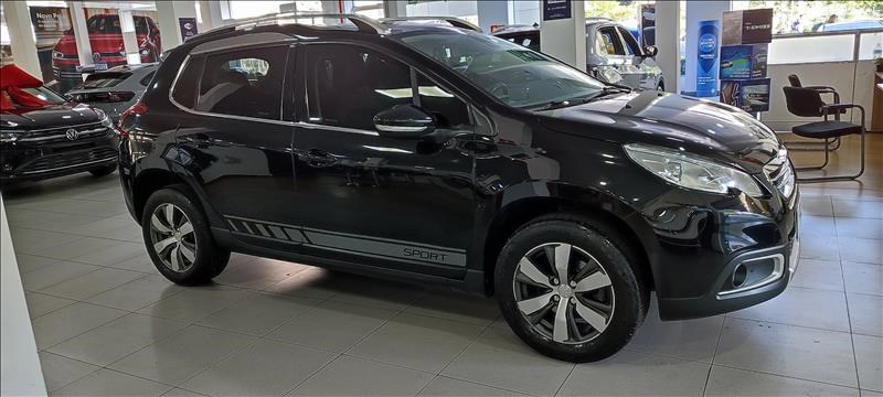 //www.autoline.com.br/carro/peugeot/2008-16-griffe-16v-flex-4p-automatico/2017/sao-paulo-sp/24864668