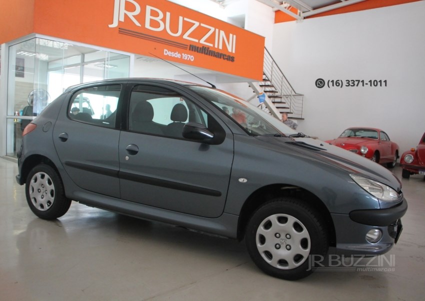 //www.autoline.com.br/carro/peugeot/206-14-presence-8v-flex-4p-manual/2008/sao-carlos-sp/24914050