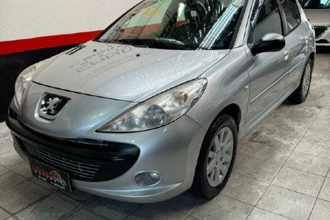 //www.autoline.com.br/carro/peugeot/207-16-xs-16v-flex-4p-automatico/2012/sorocaba-sp/23556811