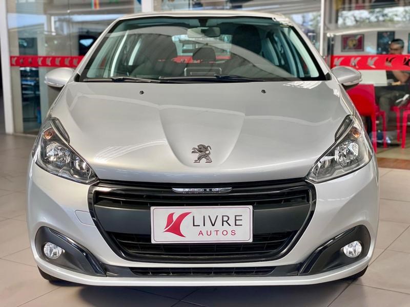 //www.autoline.com.br/carro/peugeot/208-16-active-pack-16v-flex-4p-automatico/2020/recife-pe/24805138