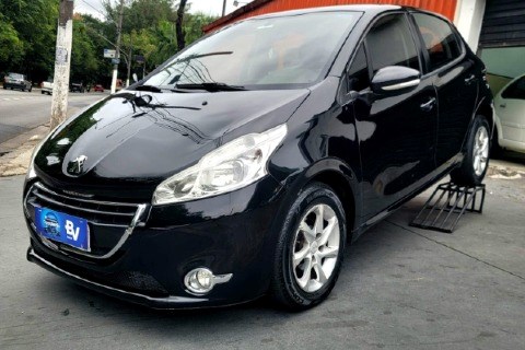 //www.autoline.com.br/carro/peugeot/208-15-active-pack-8v-flex-4p-manual/2016/sao-paulo-sp/24872837