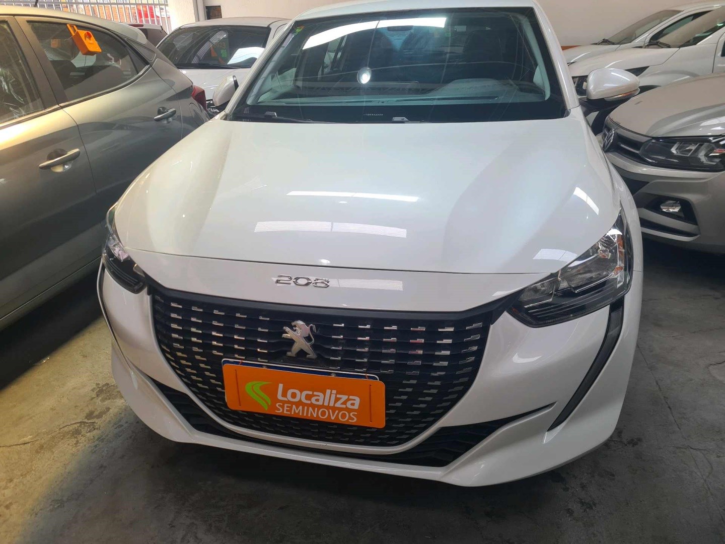 //www.autoline.com.br/carro/peugeot/208-16-allure-16v-flex-4p-automatico/2022/sao-paulo-sp/24925839