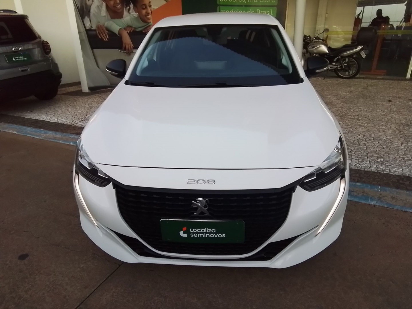 //www.autoline.com.br/carro/peugeot/208-10-like-6v-flex-4p-manual/2023/marilia-sp/24998338