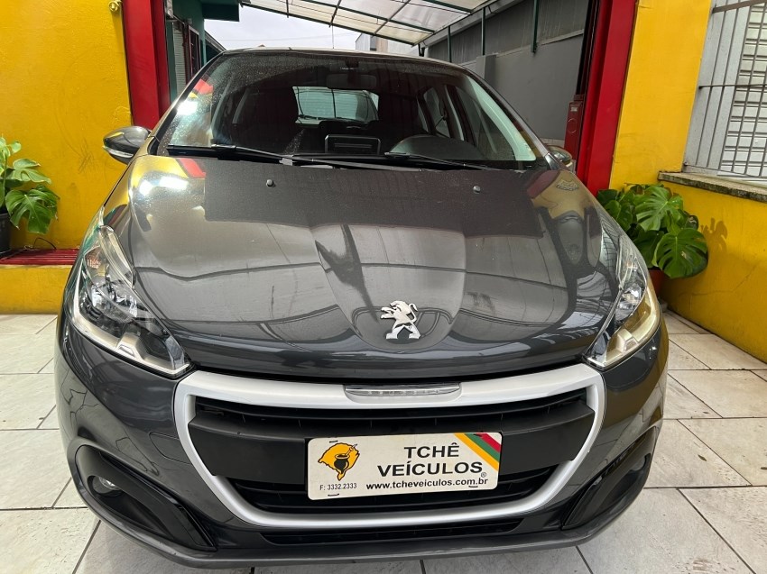//www.autoline.com.br/carro/peugeot/208-12-allure-12v-flex-4p-manual/2020/porto-alegre-rs/25029182