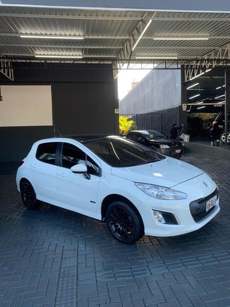 //www.autoline.com.br/carro/peugeot/308-16-griffe-16v-gasolina-4p-turbo-automatico/2014/cascavel-pr/24918514