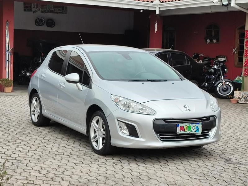 //www.autoline.com.br/carro/peugeot/308-20-allure-16v-flex-4p-manual/2013/curitiba-pr/25031062