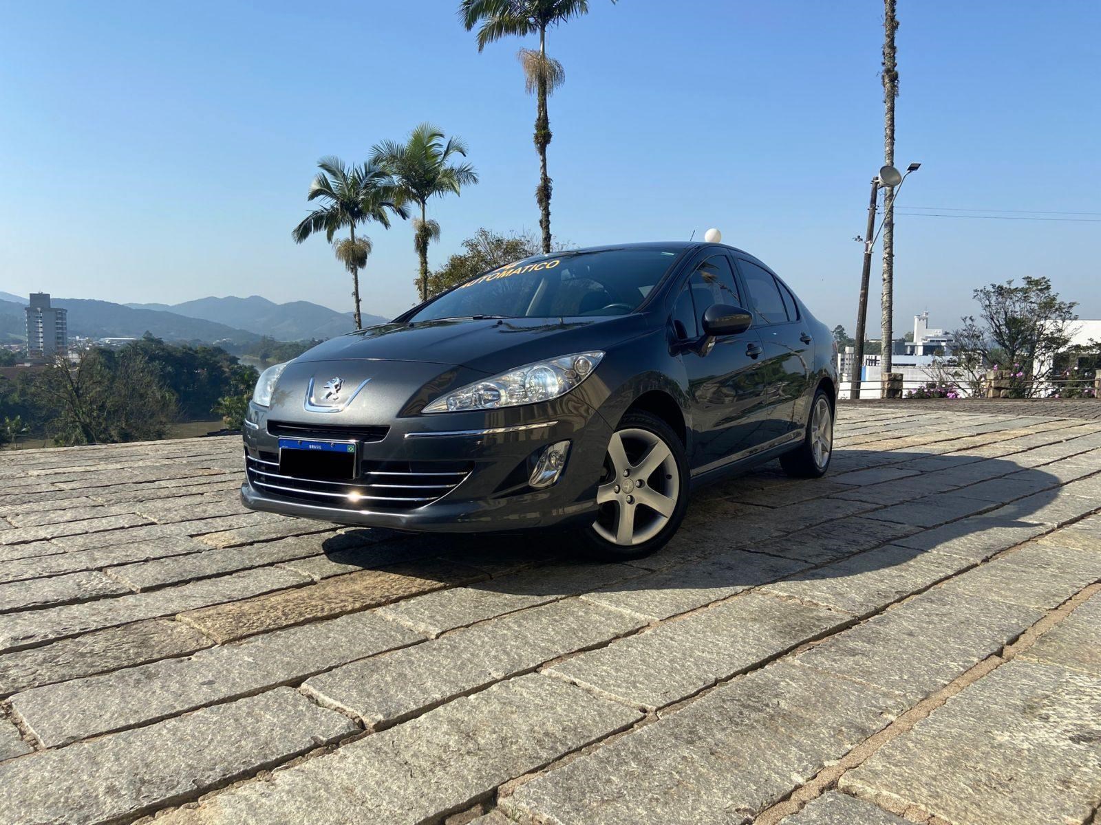 //www.autoline.com.br/carro/peugeot/408-20-allure-16v-flex-4p-automatico/2014/blumenau-sc/24823117