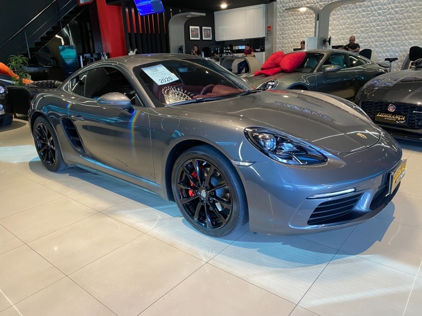 //www.autoline.com.br/carro/porsche/718-cayman-20-coupe-16v-gasolina-2p-turbo-pdk/2020/curitiba-pr/24971204