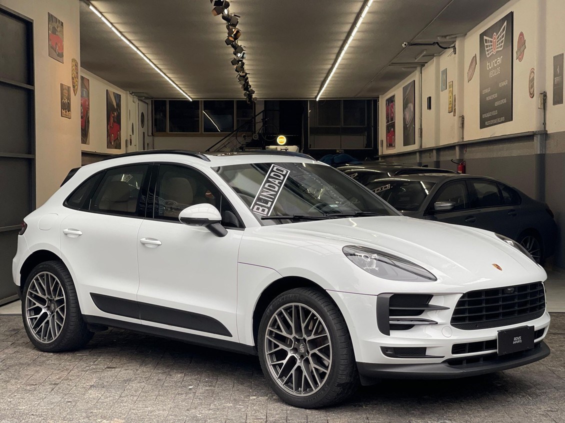 //www.autoline.com.br/carro/porsche/macan-20-16v-gasolina-4p-4x4-turbo-pdk/2021/sao-paulo-sp/24026976