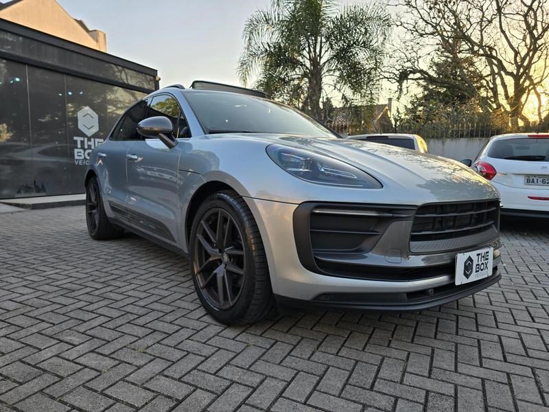 //www.autoline.com.br/carro/porsche/macan-20-t-16v-gasolina-4p-4x4-turbo-pdk/2023/curitiba-pr/24832487