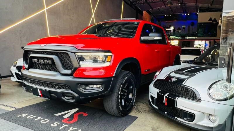//www.autoline.com.br/carro/ram/ram-1500-57-v8-rebel-16v-gasolina-4p-4x4-automatico/2021/sao-paulo-sp/24878014