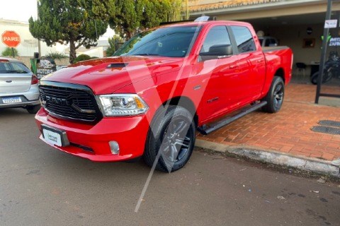 //www.autoline.com.br/carro/ram/ram-classic-57-v8-laramie-16v-gasolina-4p-4x4-automatico/2022/jatai-go/24477294