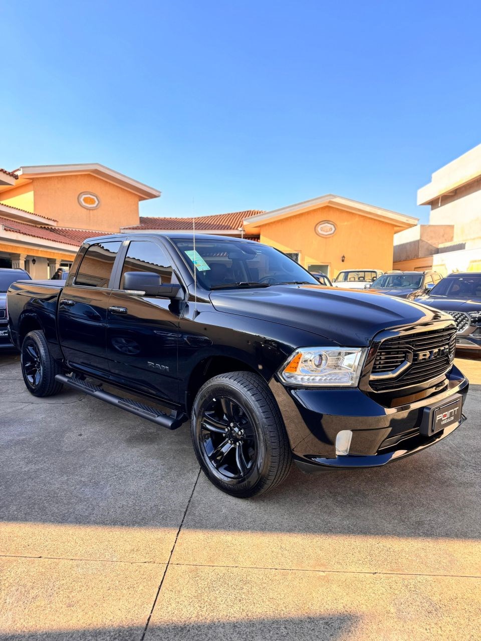 //www.autoline.com.br/carro/ram/ram-classic-57-v8-laramie-night-edt-edition-16v-gasolina/2023/limeira-sp/24748944