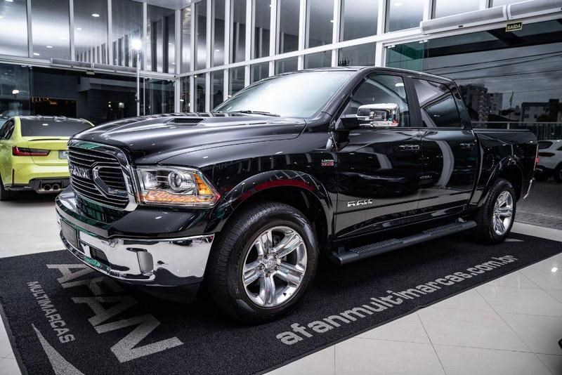 //www.autoline.com.br/carro/ram/ram-classic-57-v8-laramie-16v-gasolina-4p-4x4-automatico/2022/curitiba-pr/25012913