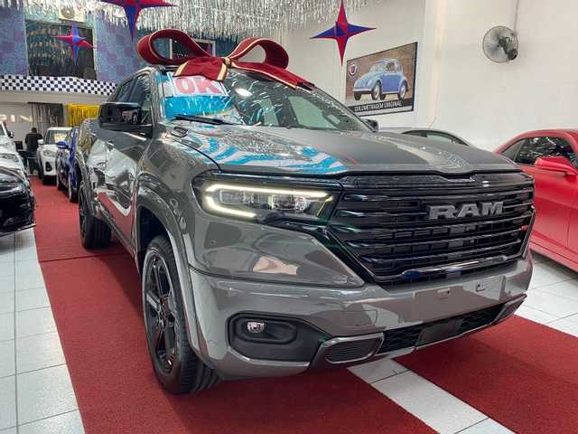 //www.autoline.com.br/carro/ram/rampage-20-hurricane-4-rt-16v-gasolina-4p-4x4-turbo-a/2024/sao-paulo-sp/24283013