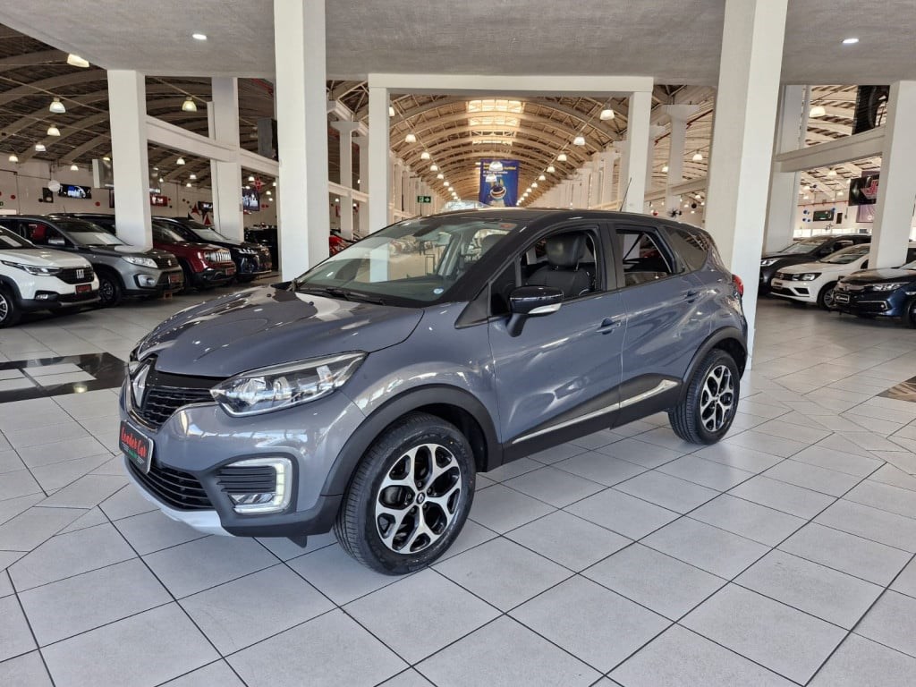 //www.autoline.com.br/carro/renault/captur-16-intense-16v-flex-4p-cvt/2019/curitiba-pr/24159554