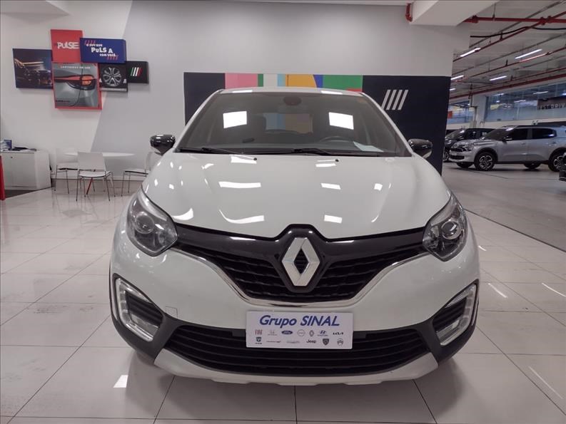 //www.autoline.com.br/carro/renault/captur-20-intense-16v-flex-4p-automatico/2020/sao-paulo-sp/24647564
