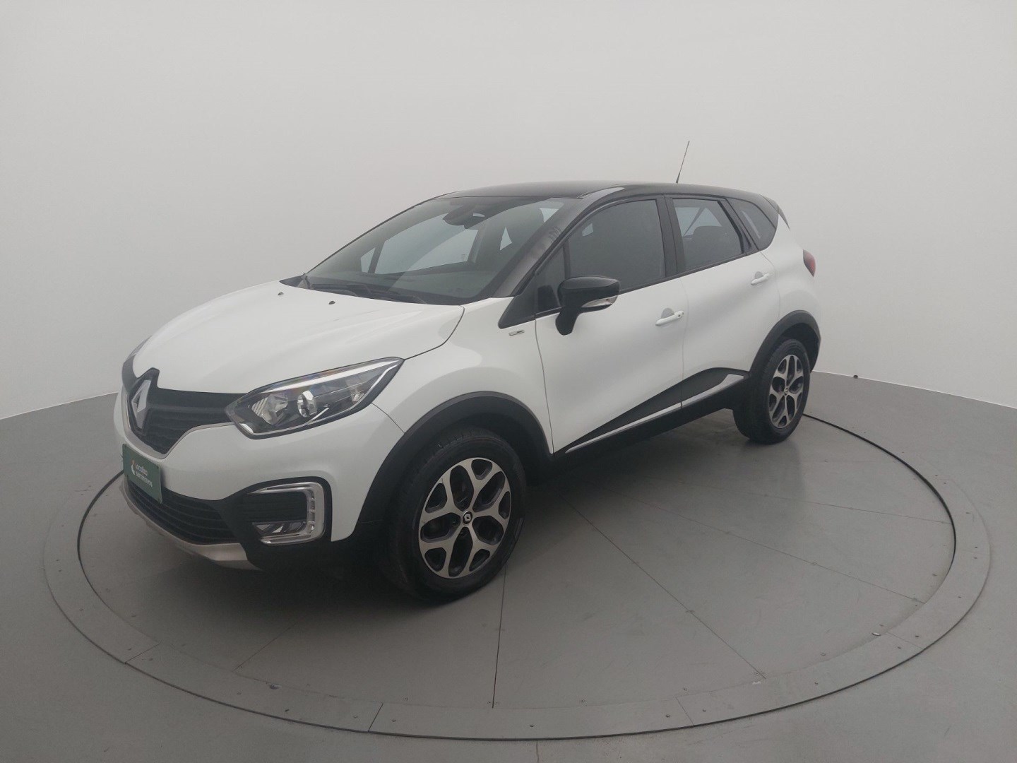 //www.autoline.com.br/carro/renault/captur-16-bose-16v-flex-4p-cvt/2021/rio-de-janeiro-rj/24780103