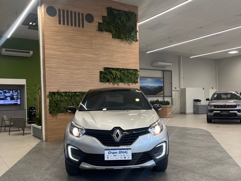 //www.autoline.com.br/carro/renault/captur-16-life-16v-flex-4p-cvt/2021/sao-paulo-sp/24941897