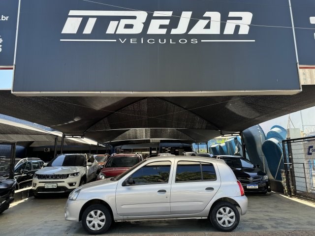 //www.autoline.com.br/carro/renault/clio-10-hatch-expression-16v-flex-4p-manual/2015/indaiatuba-sp/23841346