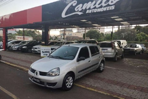 //www.autoline.com.br/carro/renault/clio-10-hatch-16v-flex-4p-manual/2011/chapeco-sc/23932220