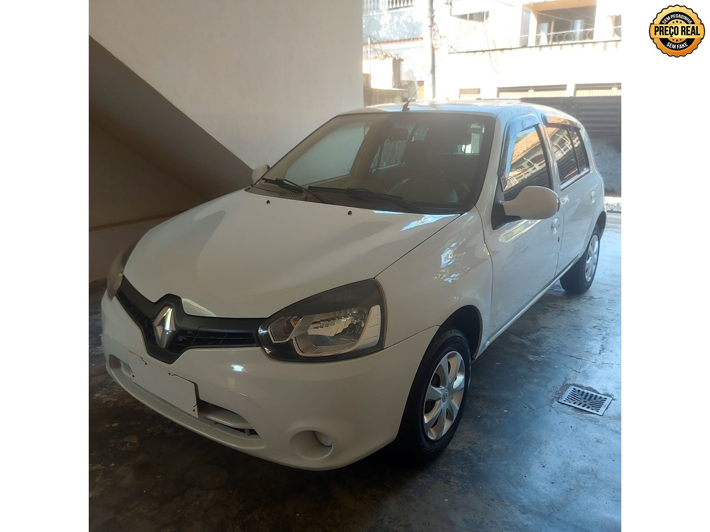 //www.autoline.com.br/carro/renault/clio-10-expression-look-16v-77cv-4p-flex-manual/2016/rio-de-janeiro-rj/24263773