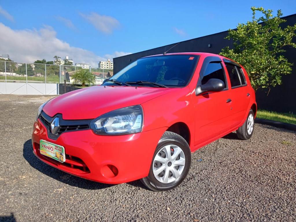 //www.autoline.com.br/carro/renault/clio-10-hatch-authentique-16v-flex-4p-manual/2015/criciuma-sc/24371896
