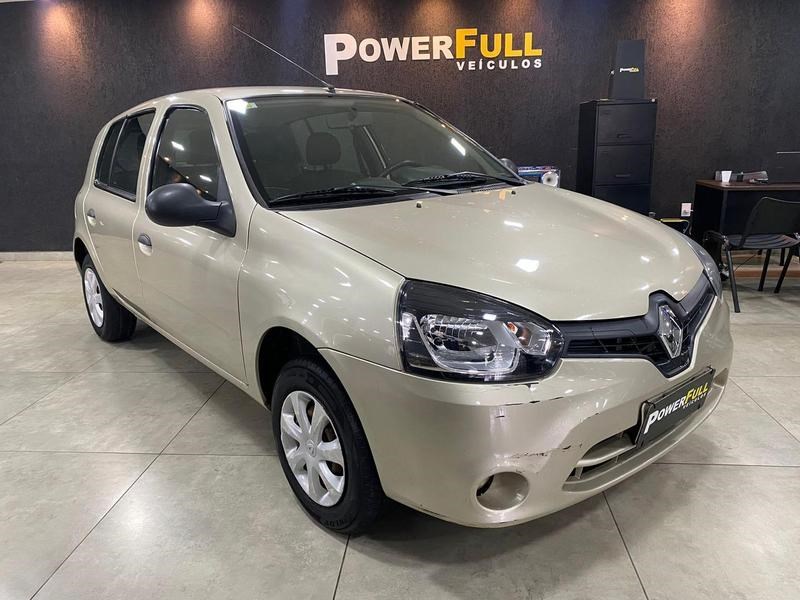 //www.autoline.com.br/carro/renault/clio-10-hatch-authentique-16v-flex-4p-manual/2013/brasilia-df/24657694