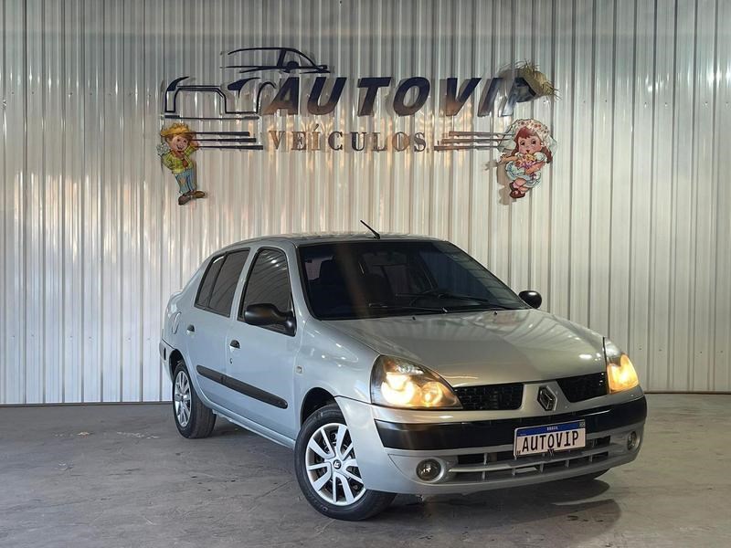 //www.autoline.com.br/carro/renault/clio-10-sedan-authentique-16v-gasolina-4p-manual/2004/brasilia-df/25025657