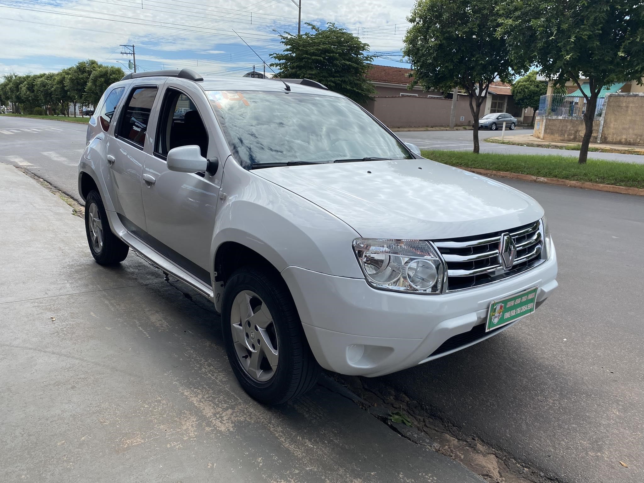 //www.autoline.com.br/carro/renault/duster-16-tech-road-16v-flex-4p-manual/2014/santa-rosa-de-viterbo-sp/22879797