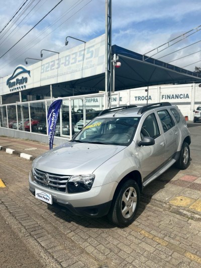 //www.autoline.com.br/carro/renault/duster-16-outdoor-16v-flex-4p-manual/2015/lages-sc/23539019
