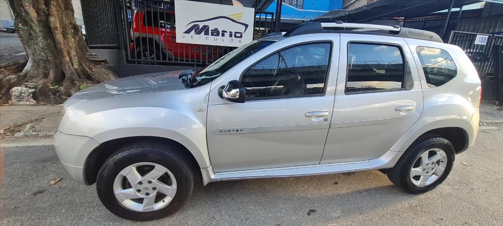 //www.autoline.com.br/carro/renault/duster-20-dynamique-16v-flex-4p-automatico/2012/salvador-ba/23634286