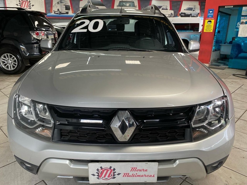 //www.autoline.com.br/carro/renault/duster-16-dynamique-16v-flex-4p-cvt/2020/sao-paulo-sp/24132169