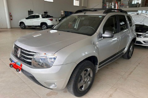 //www.autoline.com.br/carro/renault/duster-20-dynamique-16v-flex-4p-automatico/2015/eunapolis-ba/24392653