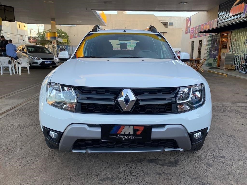 //www.autoline.com.br/carro/renault/duster-20-dynamique-16v-flex-4p-4x4-manual/2020/uberlandia-mg/24414965