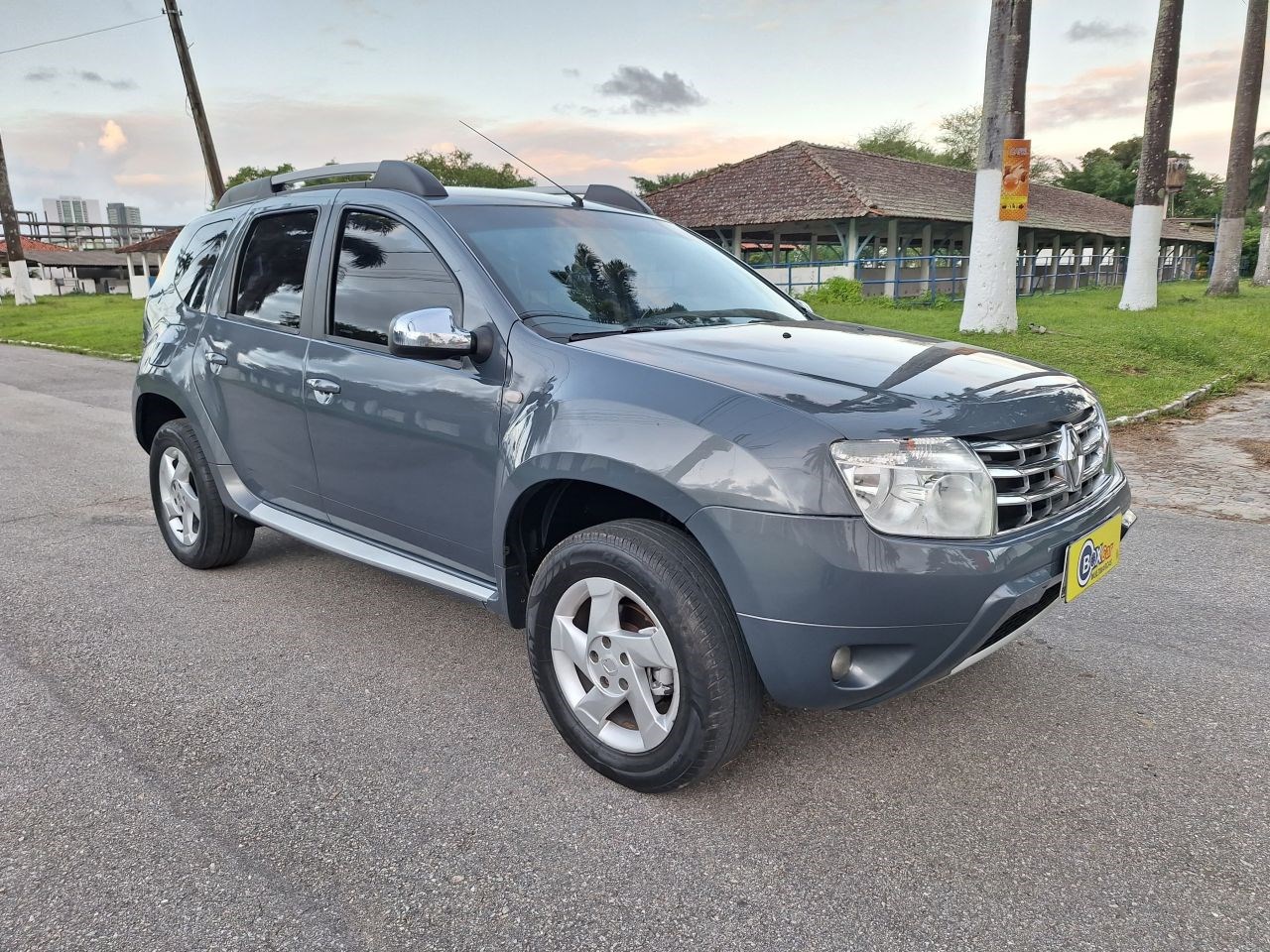 //www.autoline.com.br/carro/renault/duster-16-16v-flex-4p-manual/2015/recife-pe/24628647