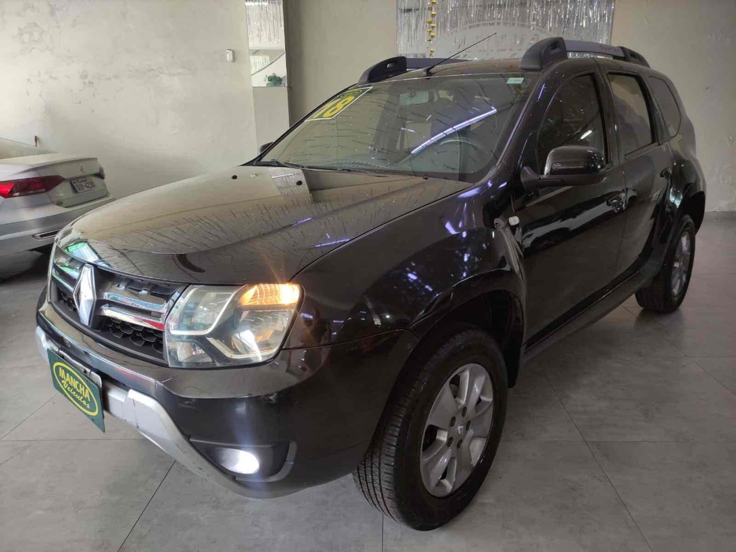 //www.autoline.com.br/carro/renault/duster-16-dynamique-16v-flex-4p-manual/2018/jandira-sp/24667601