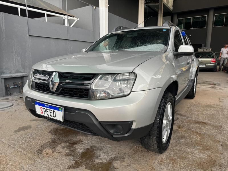 //www.autoline.com.br/carro/renault/duster-16-dakar-16v-flex-4p-manual/2018/brasilia-df/24718194