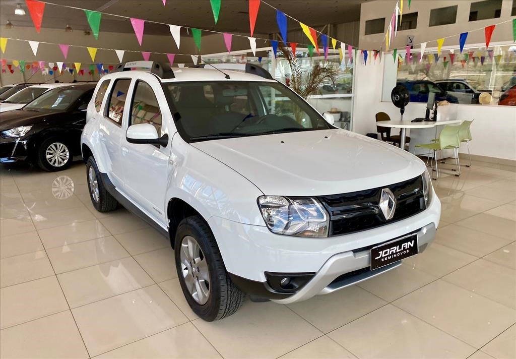 //www.autoline.com.br/carro/renault/duster-16-dynamique-16v-flex-4p-cvt/2018/brasilia-df/24720902