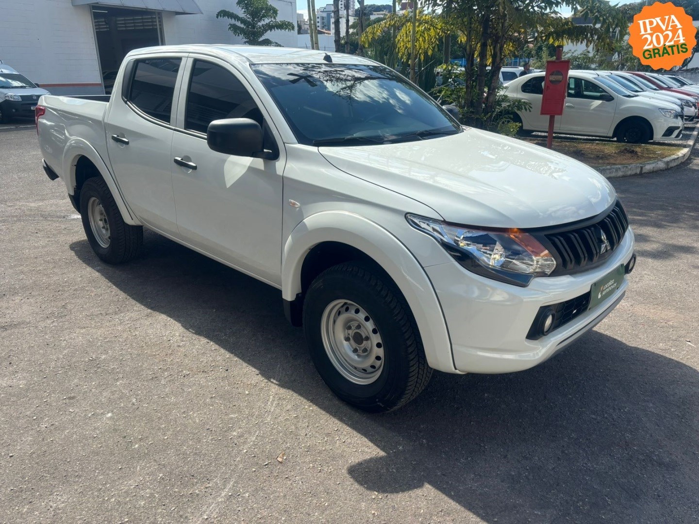 //www.autoline.com.br/carro/renault/duster-16-iconic-16v-flex-4p-cvt/2023/belo-horizonte-mg/24723857