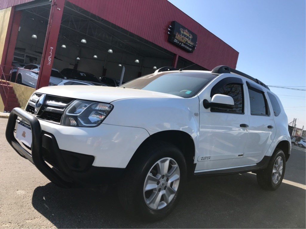 //www.autoline.com.br/carro/renault/duster-16-expression-16v-flex-4p-manual/2017/itaquaquecetuba-sp/24764224