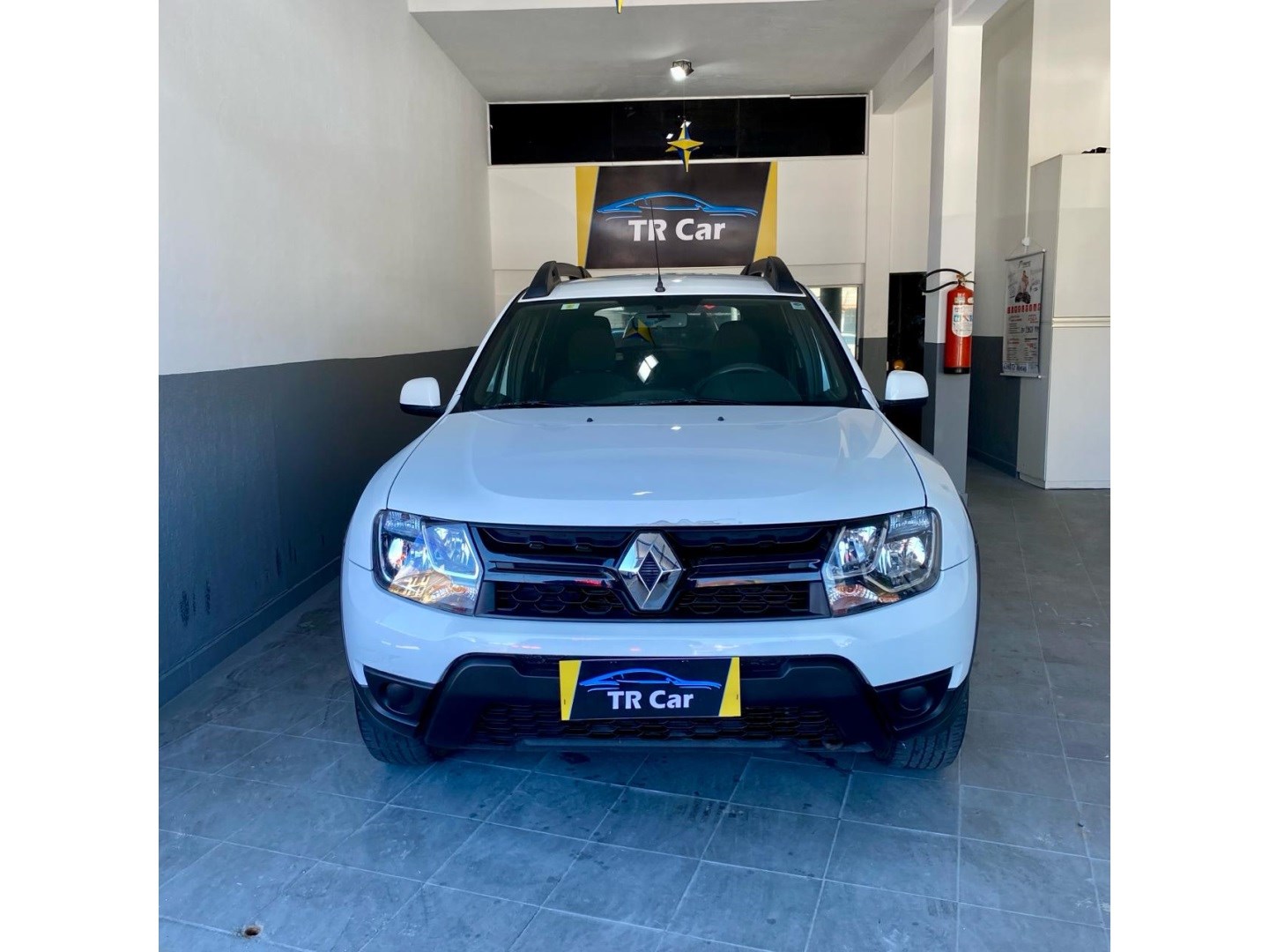 //www.autoline.com.br/carro/renault/duster-16-dynamique-16v-flex-4p-manual/2016/rio-de-janeiro-rj/24791589