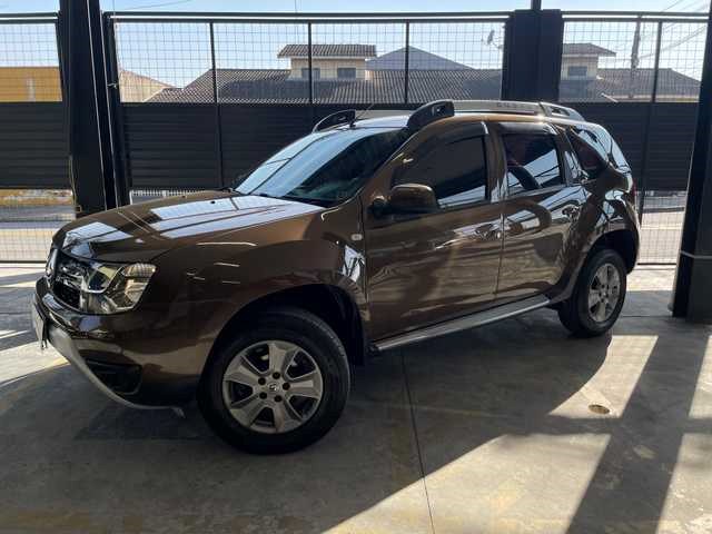 //www.autoline.com.br/carro/renault/duster-16-dynamique-16v-flex-4p-manual/2017/sao-jose-dos-campos-sp/24887083